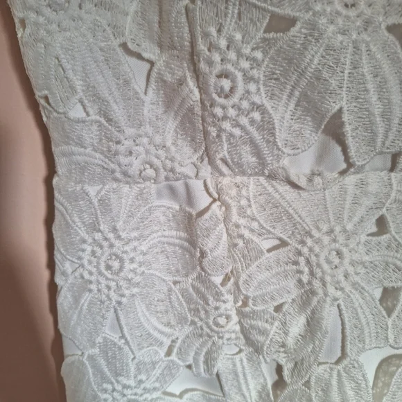ASTR The Label Floral Lace Dress Medium - Picture 5 of 11